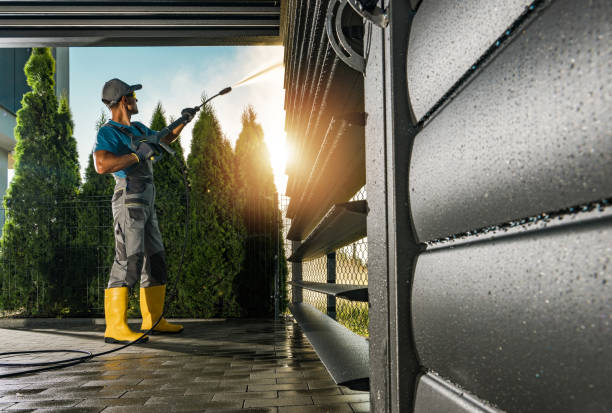 Best Driveway Pressure Washing  in Lower Lake, CA